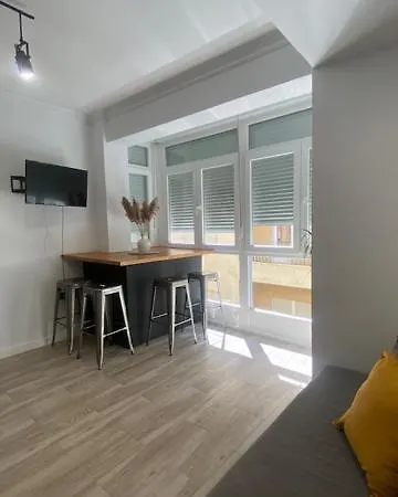 Apartament O Nido De David, Un Refuxio Urbano Na Ribeira Sacra